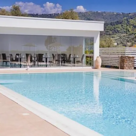 Cilento Village Apart-hotel 4*